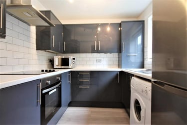 2 bed flat, Ashtree House, Spital Tongues, Newcastle, NE24AN - Image 1